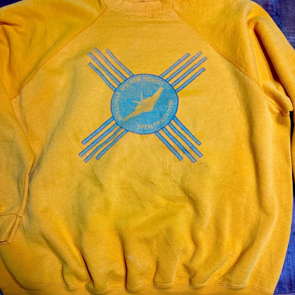 Holloway Air Force Base New Mexico “stealth Country” Pullover men’s L